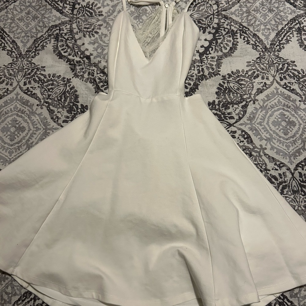 Brand New LULU’s dress